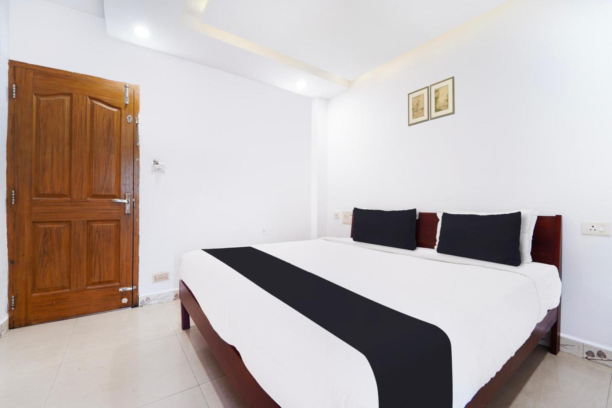 Super Townhouse City Center Ernakulam Kochi Kültér fotó